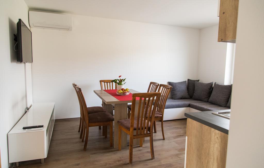 Apartments Ema Podčetrtek Exteriör bild